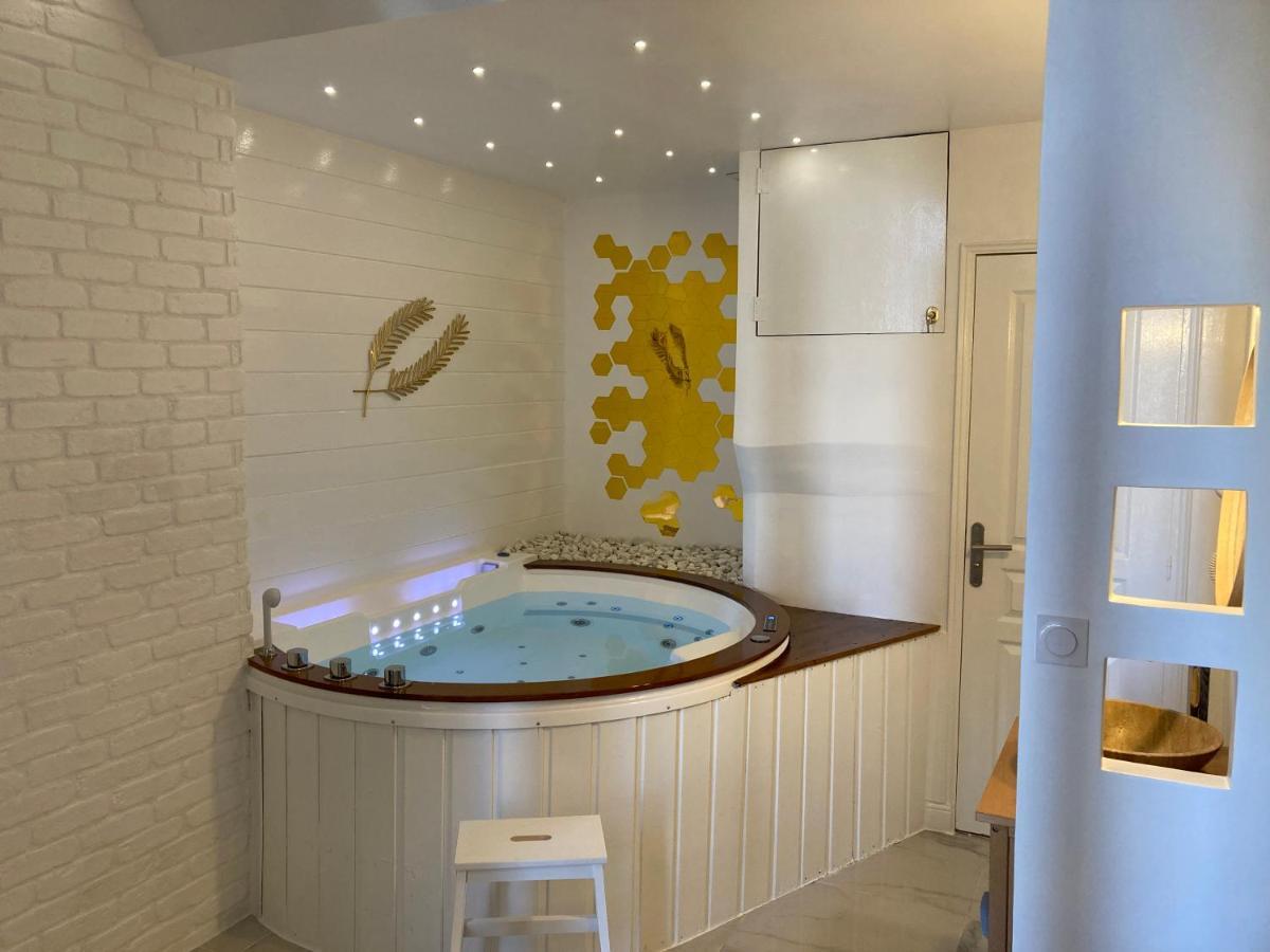 New Suite & Spa - Cannes Centre - Croisette (Adults Only) Esterno foto
