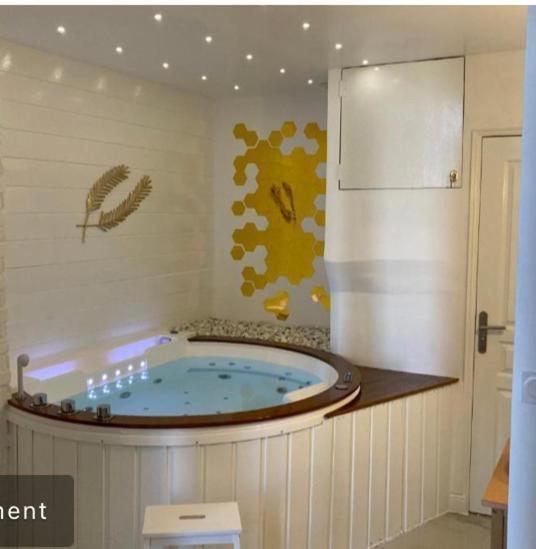 New Suite & Spa - Cannes Centre - Croisette (Adults Only) Esterno foto